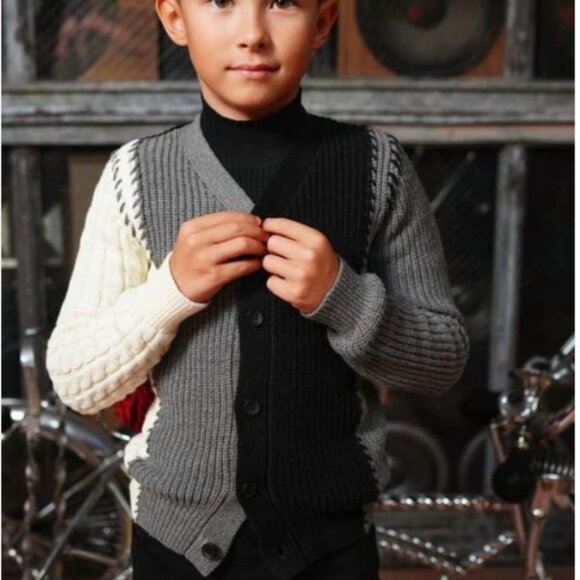 MOTU Lou Boys Knit Cardigan Sweater Colorblock 100% Cotton Size 8 - Picture 2 of 3